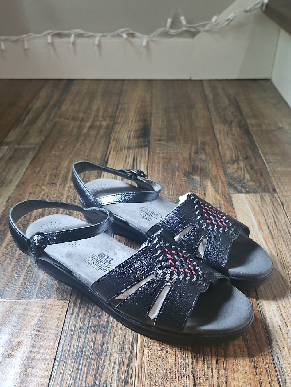SAS Black Leather Woven-Detail Women's‎ Sandals